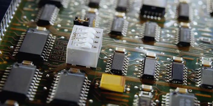 Memilih Panel Dinding Bilik Bersih yang Tepat untuk Aplikasi Biofarmaseutikal dan Sains Hayat